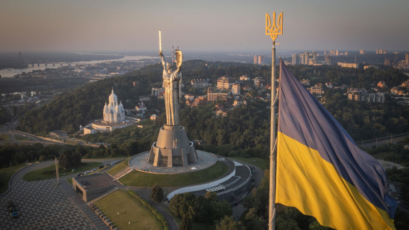 В Крыму заявили, что Украина может войти в состав ЕС только по частям