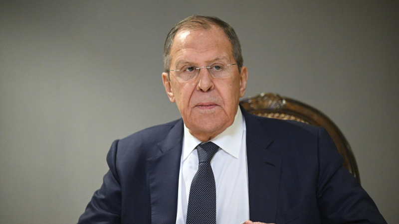 Лавров обсудил с главой МИД ЮАР двусторонние связи