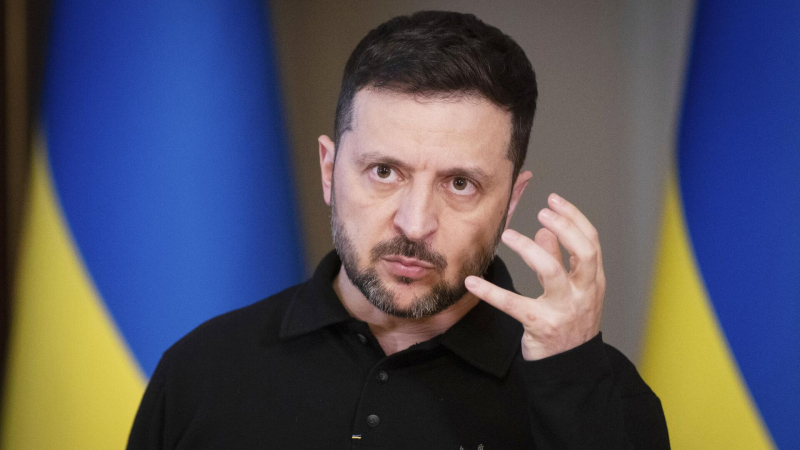 "На тысячу кусков". Во Франции раскрыли, что вчера случилось с Зеленским