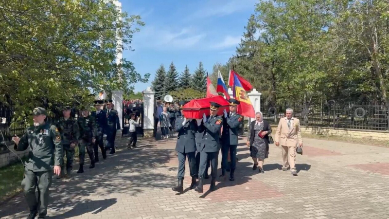 На Шерпенском плацдарме в Молдавии захоронили останки 22 советских солдат