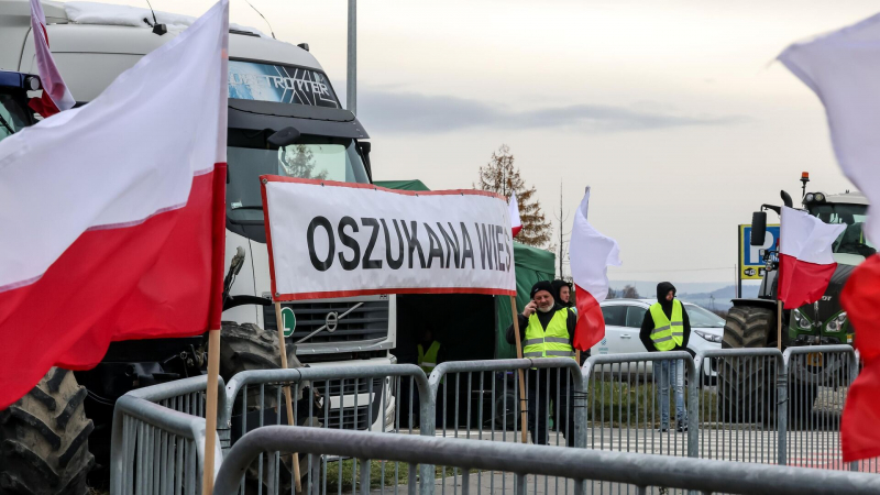 Польские перевозчики возобновили блокаду на границе с Украиной