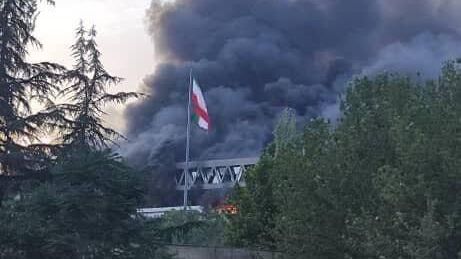 На востоке и севере Тегерана прогремели взрывы