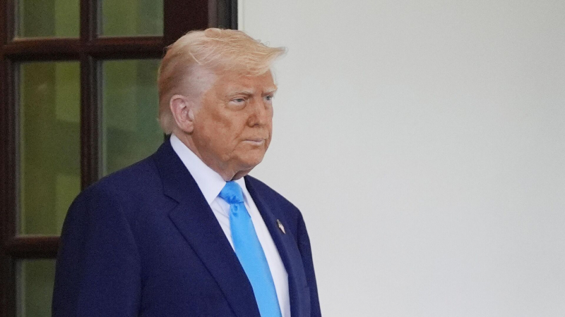 Трамп заявил, что не связывался с Ираном