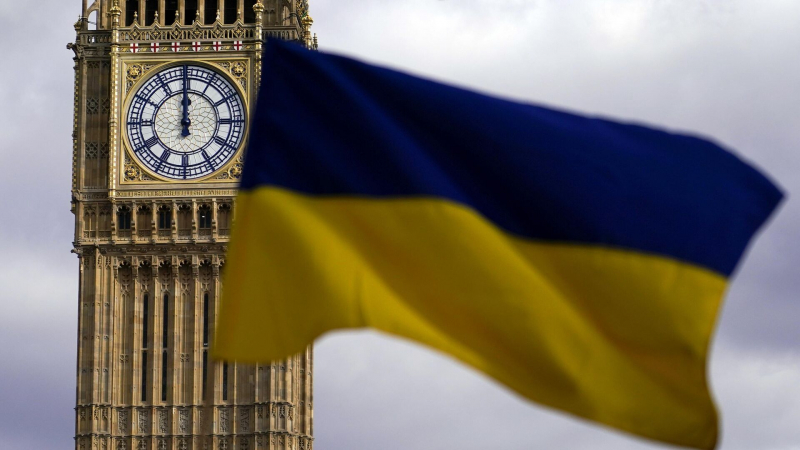 Украина получит от Британии 2,3 миллиарда долларов на закупку оружия