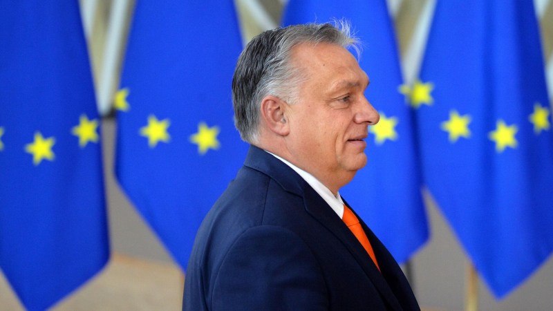 Орбан заявил о невозможности обойти несогласие Венгрии принять Украину в ЕС