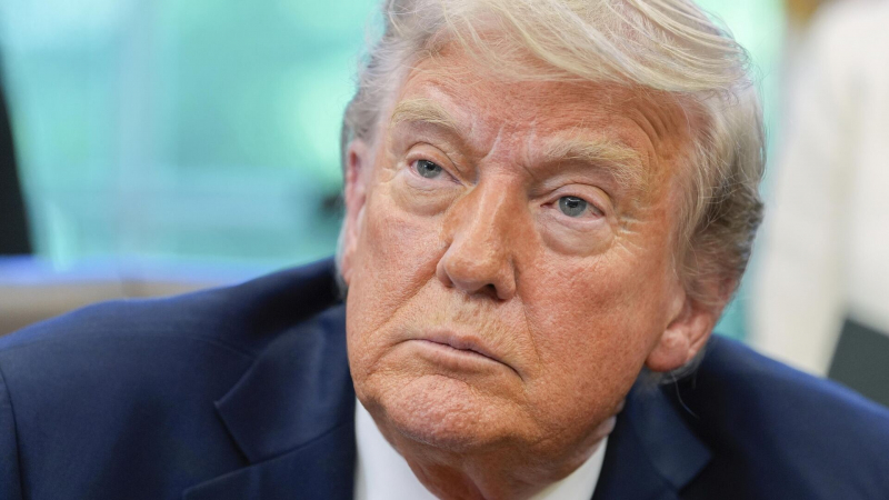 "Все кончено": в США пришли в ярость из-за решения Трампа по Украине