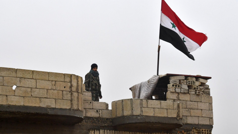 Опубликованы кадры вывода сирийских кадетов из окружения в Алеппо